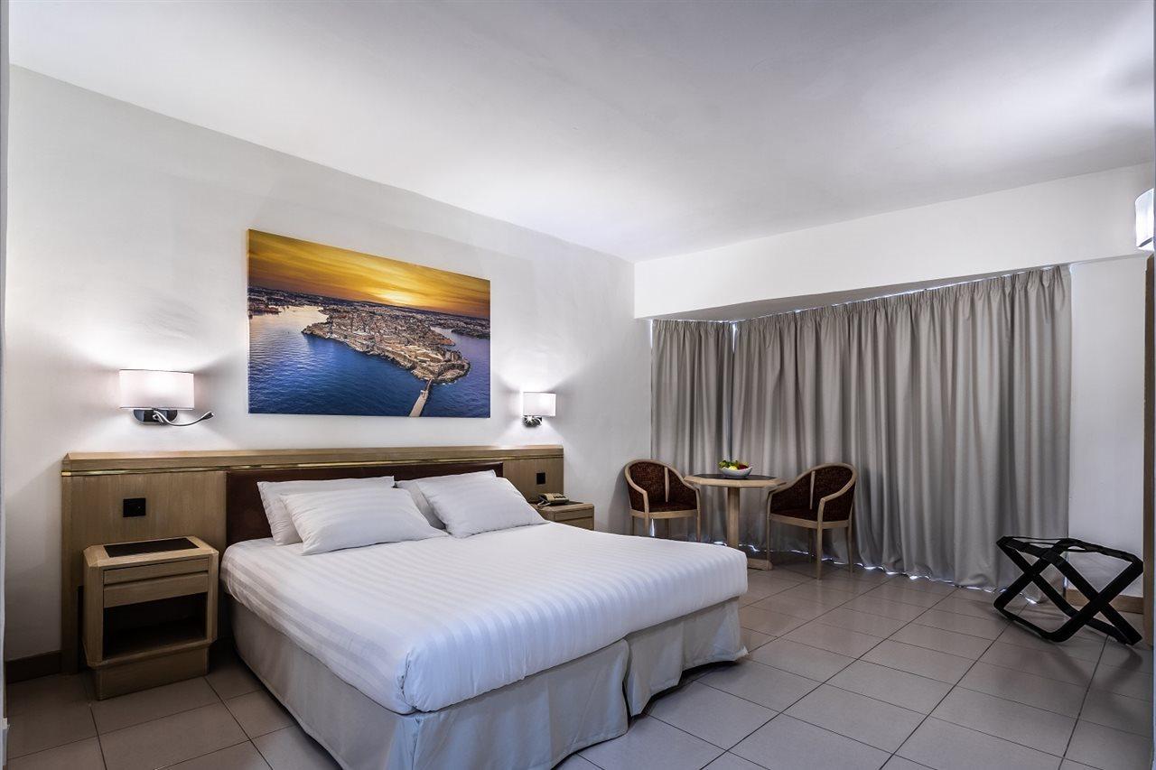 The Diplomat Hotel (Adults Only) Sliema Exterior foto