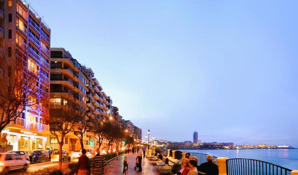 The Diplomat Hotel (Adults Only) Sliema Exterior foto
